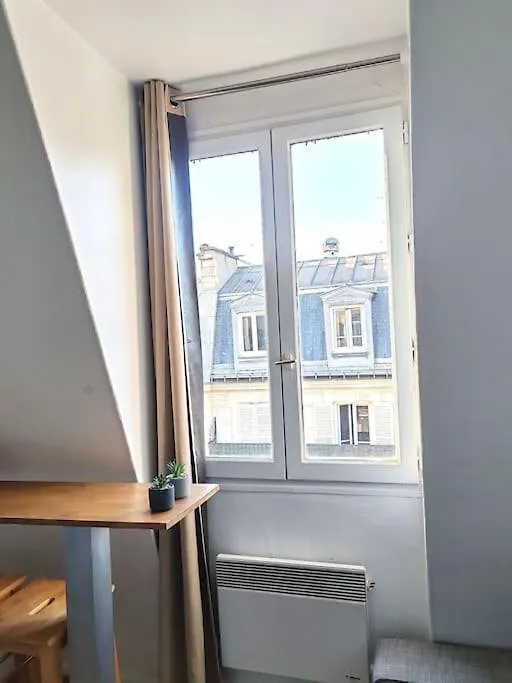Apartment Le Perchoir - 2 Pieces - Central Paris Republique - Lumineux